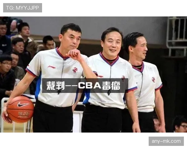 严重犯规的判罚标准与裁判干预规则详解